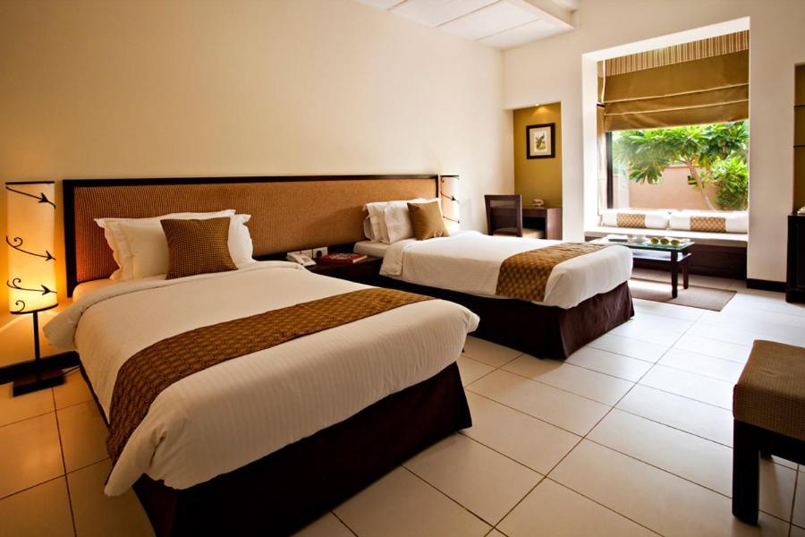 Lemon Tree Hotel, Tarudhan Valley, Manesar Gurgaon Extérieur photo